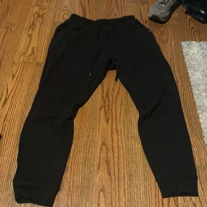 Sweat pants size medium in men’s